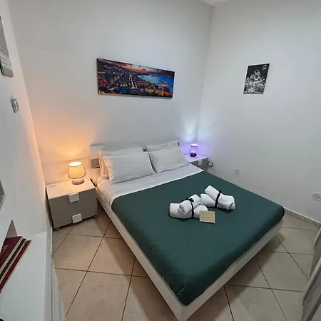 Milly's House Savoia Naples